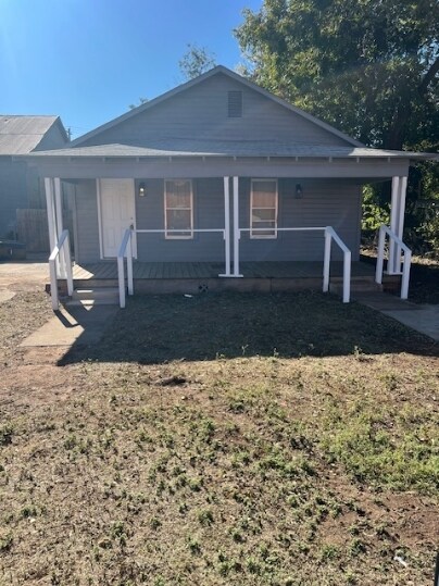 Foto principal - 205 W Colorado Ave