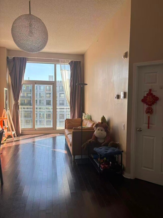Photo du bâtiment - 4975 Rue Jean-Talon O