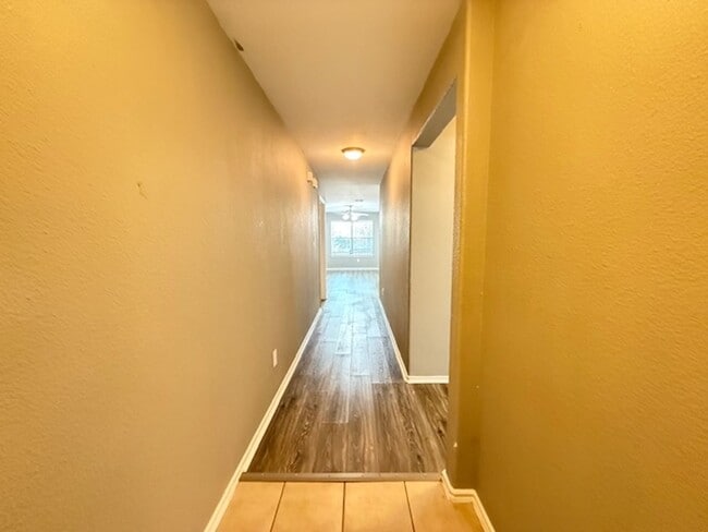 Photo - Nice 3 bedroom 2 Bath One Story Home..Avai...