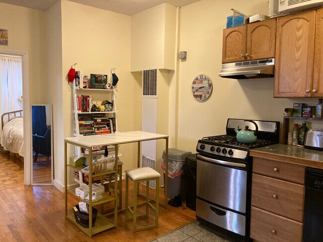 Foto del edificio - 113 Endicott St