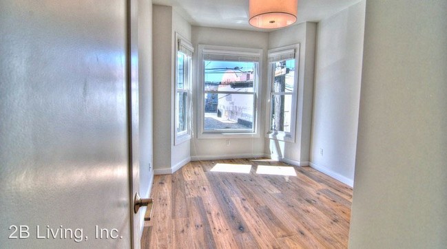Building Photo - 151 3rd St