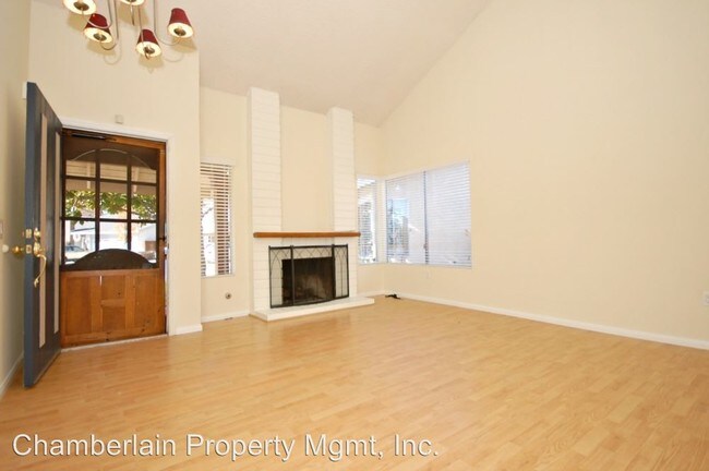 Foto del edificio - 2376 Lochridge Pl