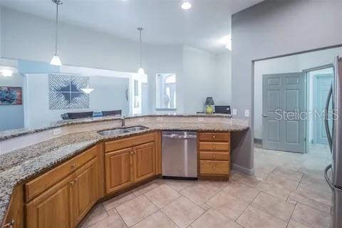 Building Photo - 30442 Island Club Dr