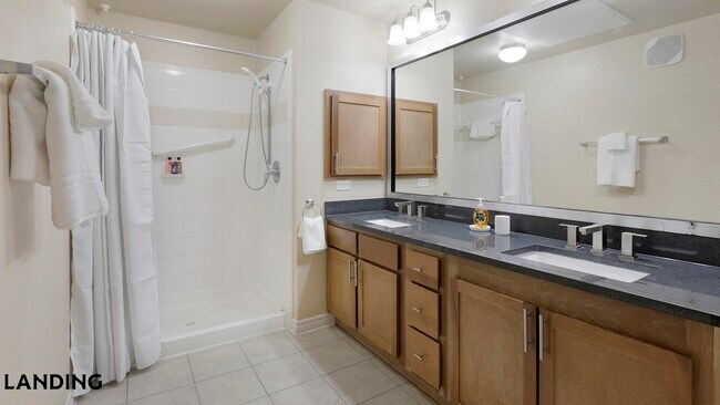 Foto del edificio - 2155 Arkansas Ln