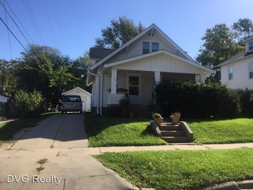 Primary Photo - 2809 N 58th St