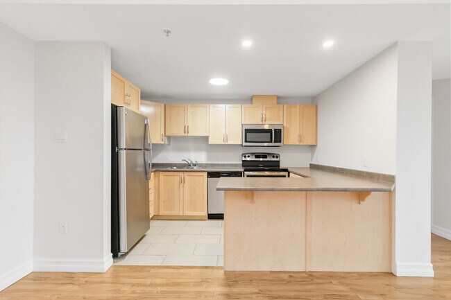 Photo du bâtiment - 1 Bed, 1 Bath Apartment - Dartmouth - Close to Mic Mac Mall