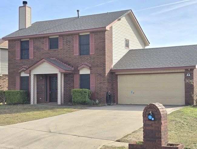 Building Photo - 306 Barber Dr