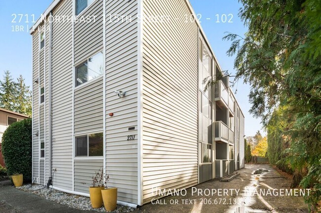 Foto del edificio - 2711 NE 115th St