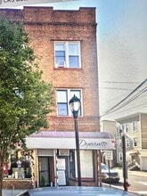 Building Photo - 500 New York Ave