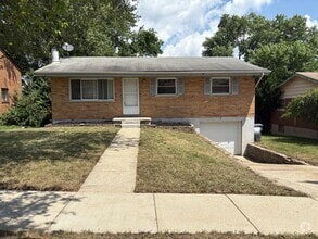 Building Photo - 5106 Chantilly Dr
