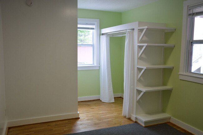 Foto del edificio - Newly Remodeled 1 Bedroom