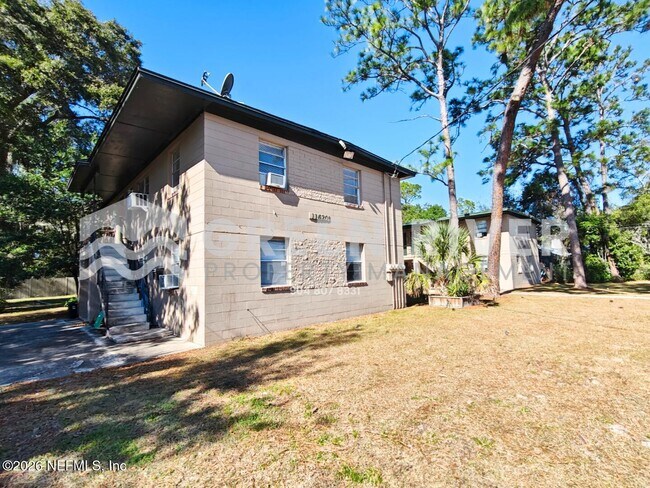 Building Photo - 11620 Charlie Rd