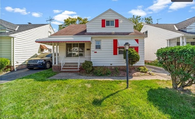 5061 Philip Ave Maple Heights, OH 44137 – photo 1 of 13