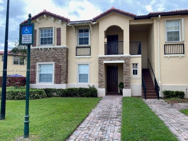 Foto principal - 1480 NE 33rd Ave