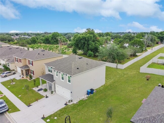 Building Photo - 2085 Doe Run Dr