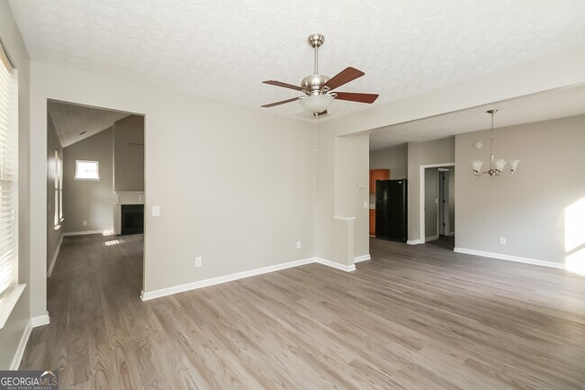 Foto del edificio - 4627 Legacy Square