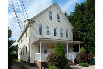 Building Photo - 29 Locust St