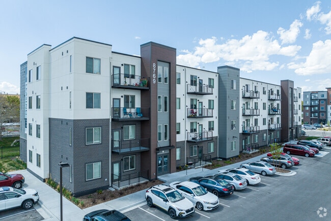 Building Photo - Copper 87