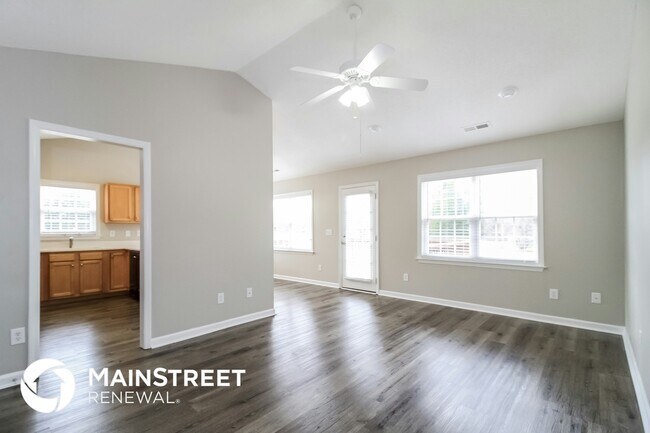 Foto del edificio - 4236 Meredith Woods Ln