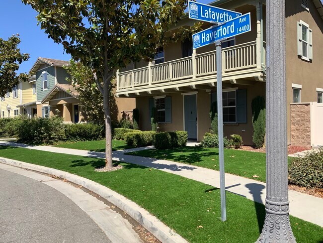 Foto del edificio - 14447 Haverford Ave