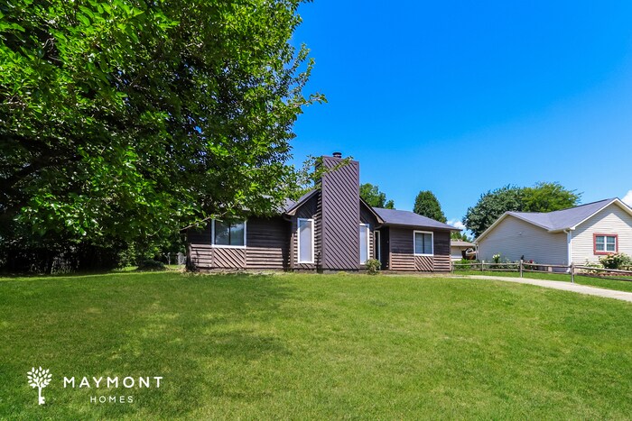 Building Photo - 7312 Bramblewood Dr