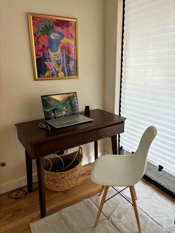 Foto del edificio - 11620 Warner Ave