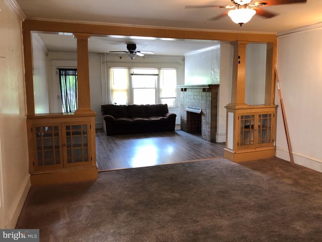 Building Photo - 3 bedroom in Shenandoah PA 17976