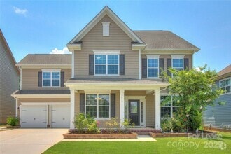 Building Photo - 3013 Hamilton Mill Dr
