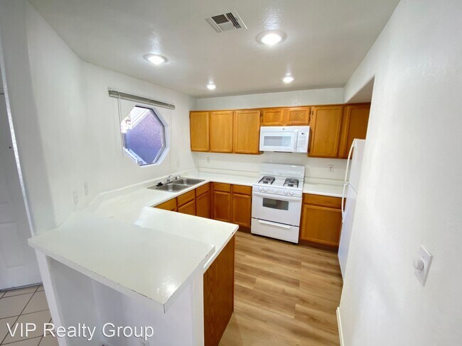 Foto del edificio - 1 br, 1 bath House - 5064 S. RAINBOW #105