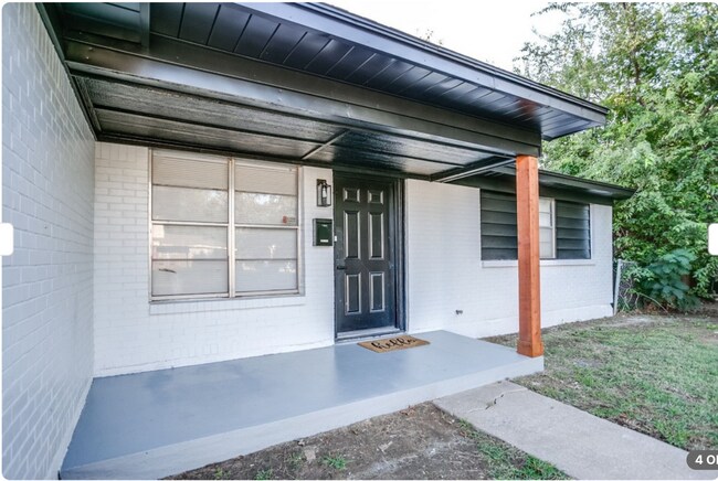 Foto del edificio - ASK ABOUT OUR VALENTINES DAY MOVE-IN SPECI...