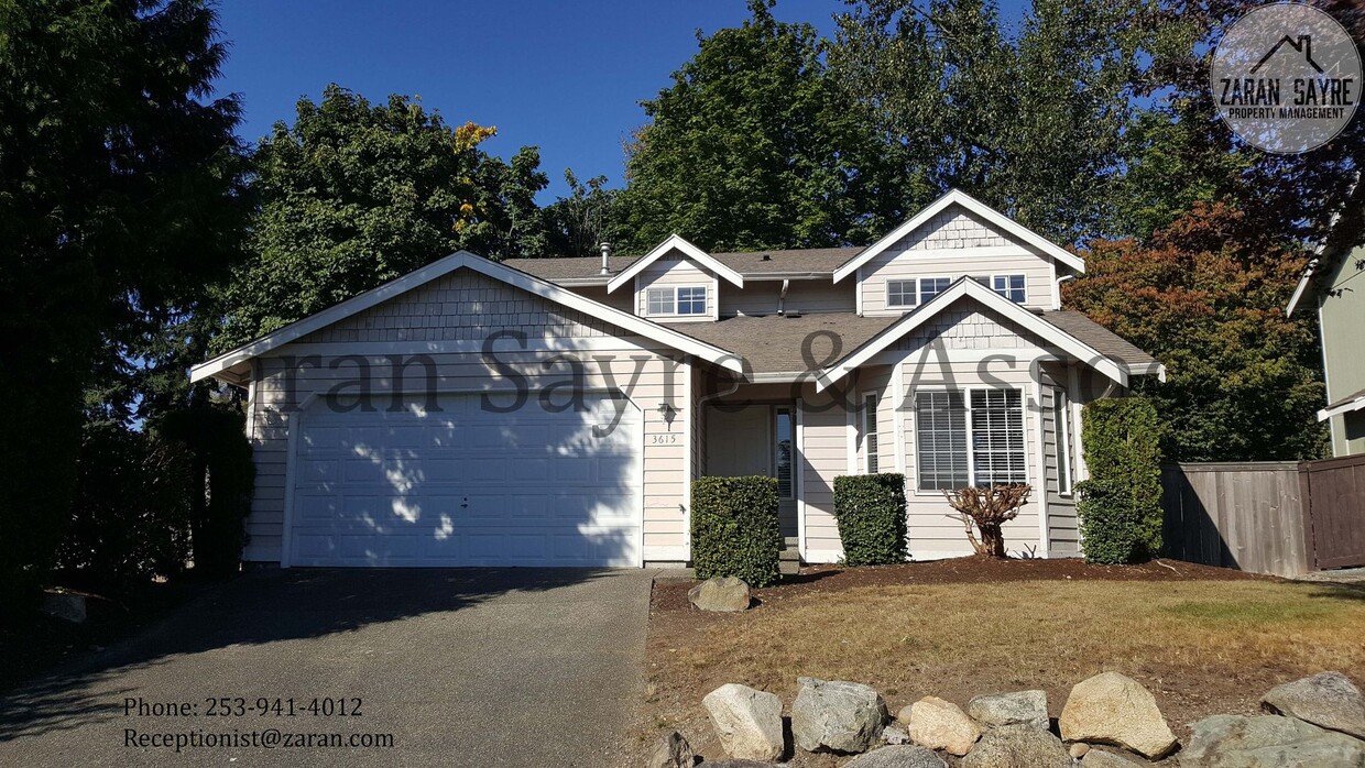 Primary Photo - 219- Four Bedroom home West Hill/Milton Area