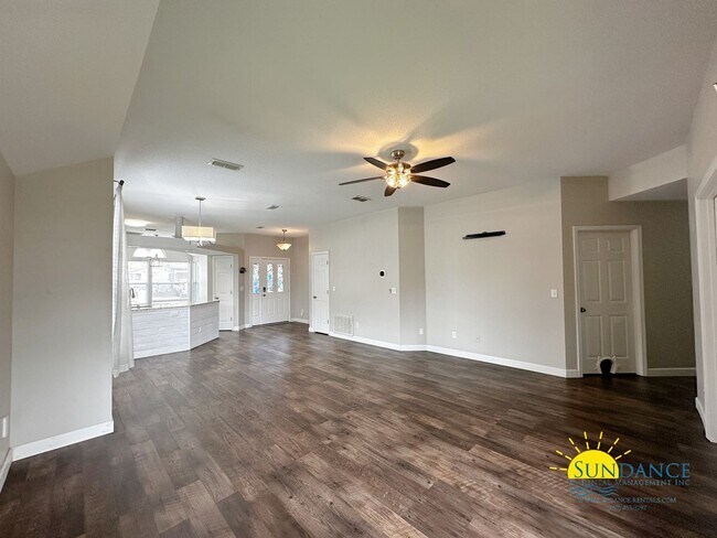 Foto del edificio - Renovated 3 Bedroom Home in Fort Walton Beach!