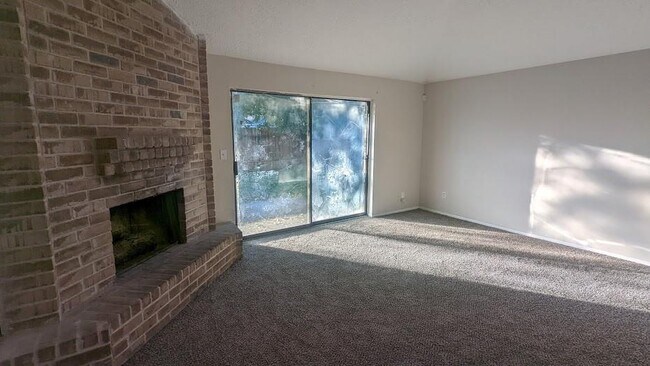 Building Photo - 11307 Grayling Ln