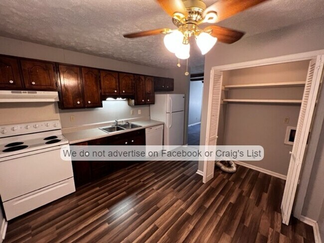 Building Photo - Rannock Duplex