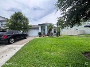 Building Photo - 15702 Chir Pine Dr