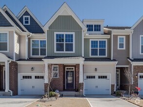 Building Photo - 306 Roberts Ridge Dr