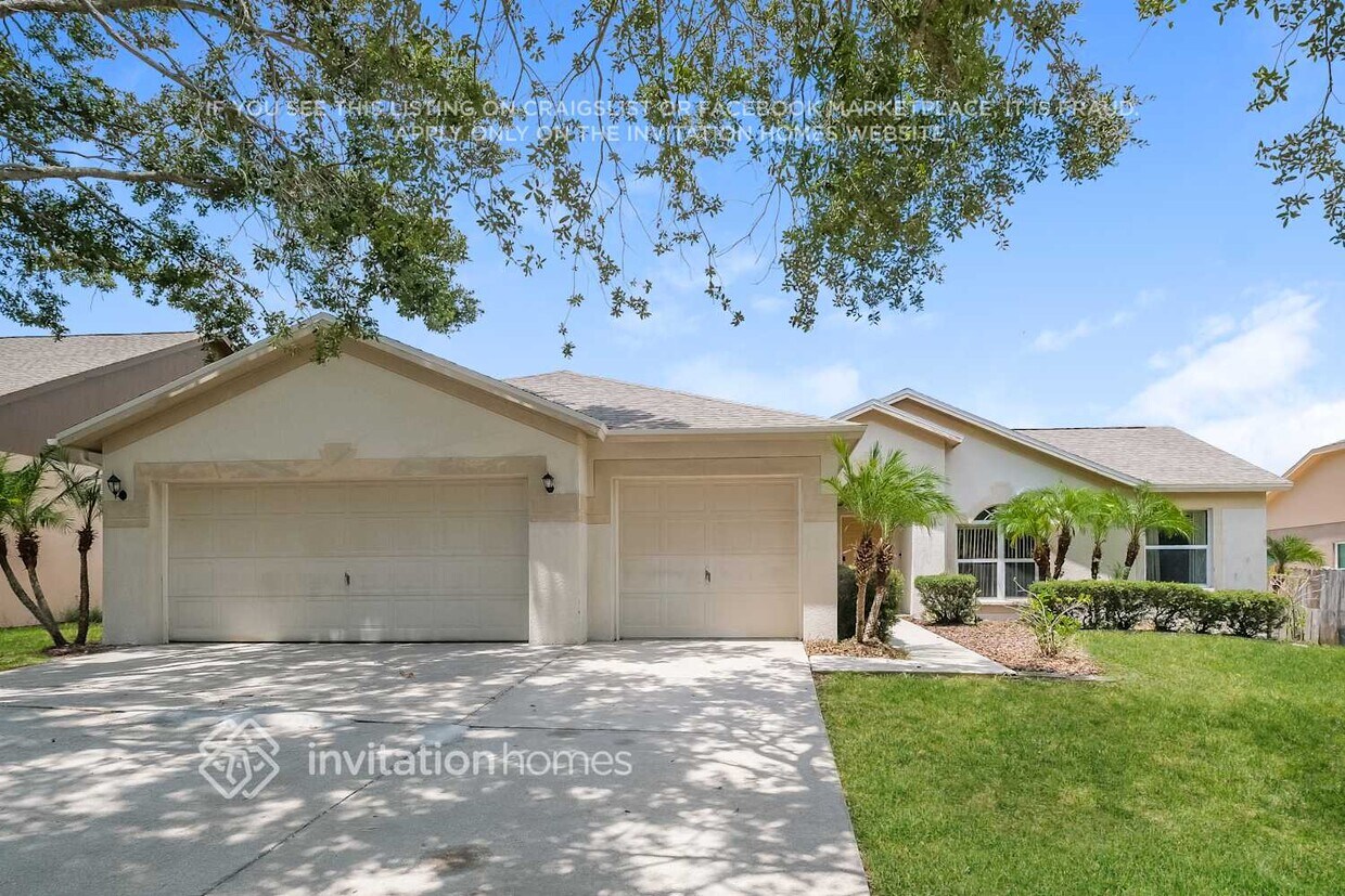 Foto principal - 12853 Raysbrook Dr
