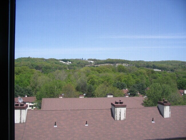 Building Photo - 150 Beacon Hill Common