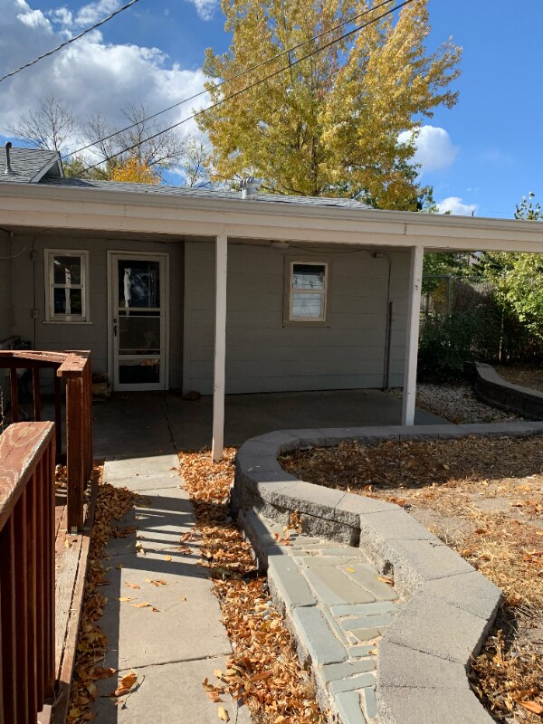 Foto del edificio - 3911 Azalea St