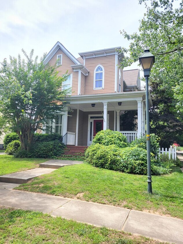 8129 Parkton Gate Dr, Huntersville, NC 28078 House Rental in