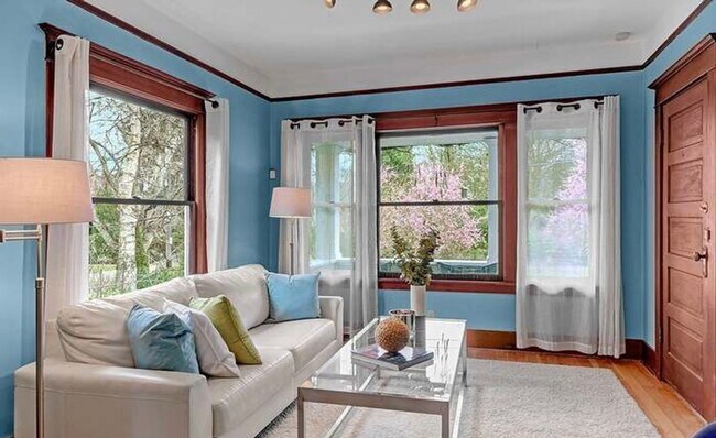 Foto del edificio - 1327 HS KELLY