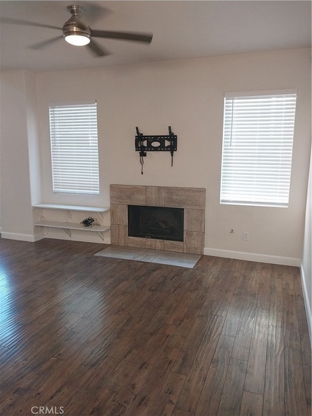 Building Photo - 935 Redtail Dr