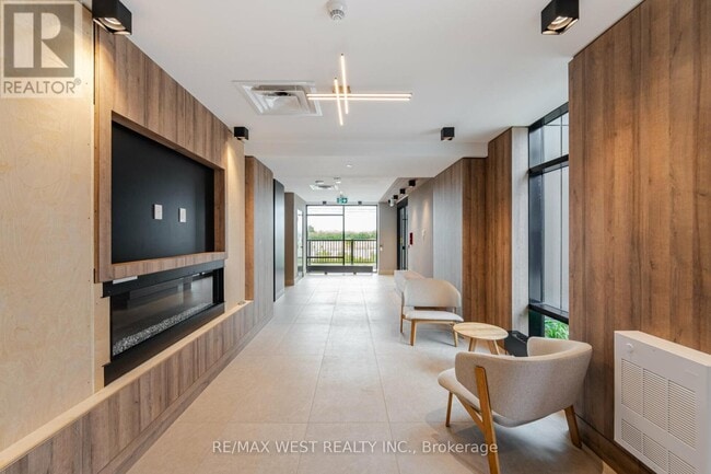 Building Photo - 335 Wheat Boom Dr.