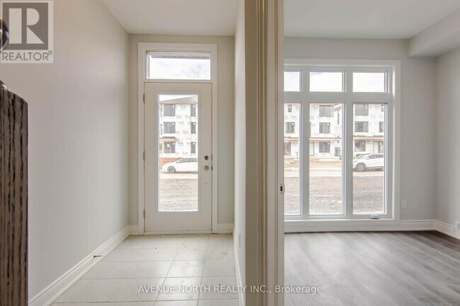 Building Photo - 1404 Hemlock Rd