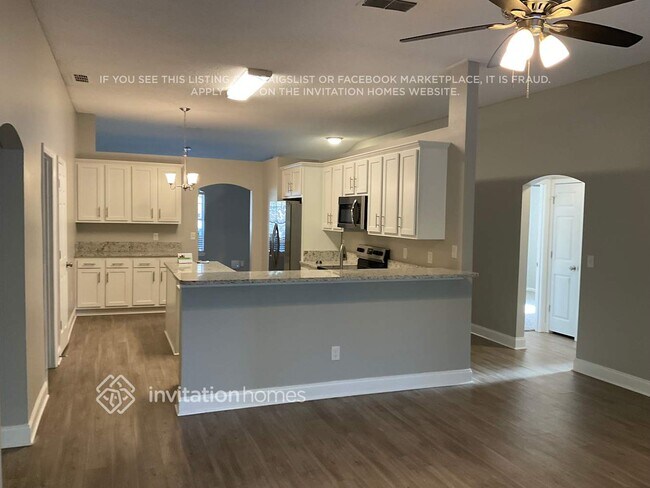 Foto del edificio - 3108 Hickory Glen Dr