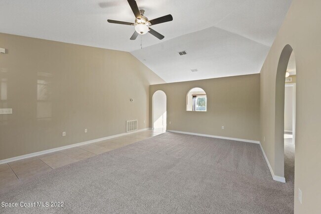 Foto del edificio - 1286 Sandusky St SE