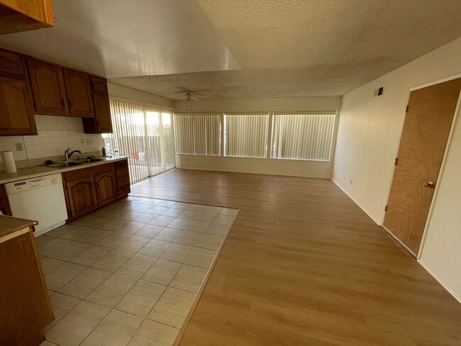 Foto del edificio - Charming 3BR House in Mira Mesa