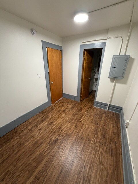 Foto del edificio - 708 Mills St