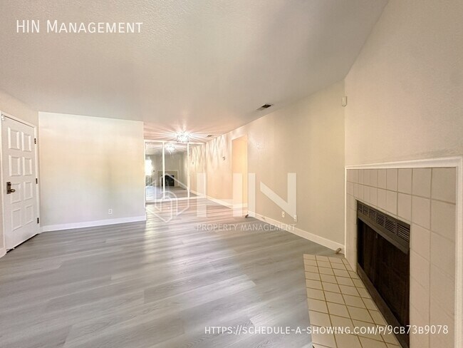 Foto del edificio - 1659 Braddock Ct