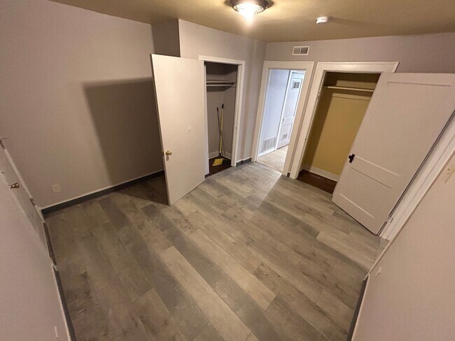 Foto del edificio - Maple1511-1513